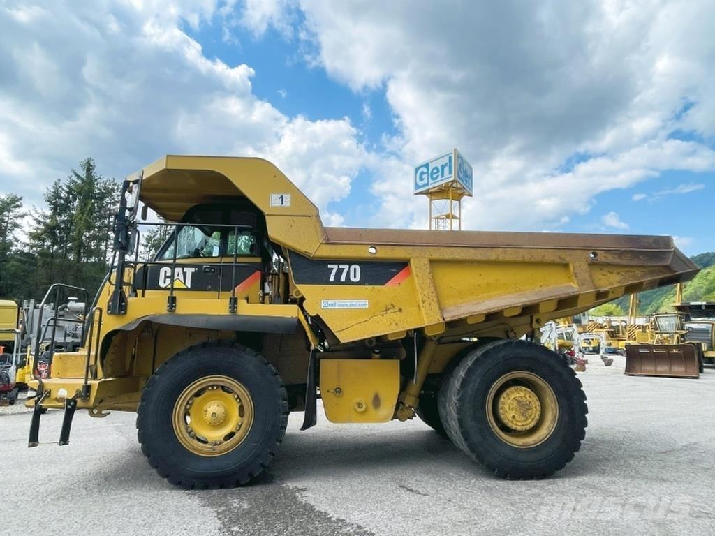 CAT 770 Transportoare articulate