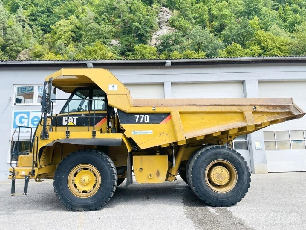 CAT 770 Transportoare articulate