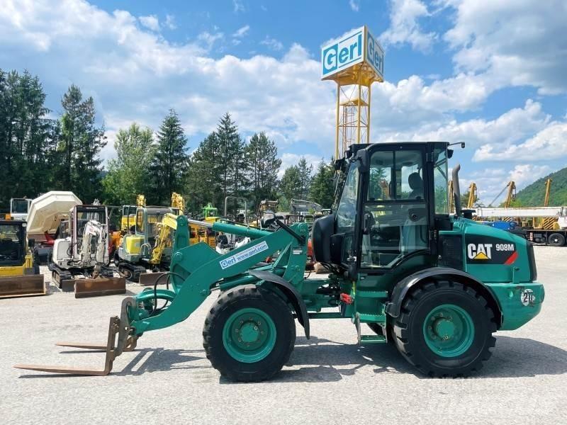 CAT 908M Incarcator pe pneuri