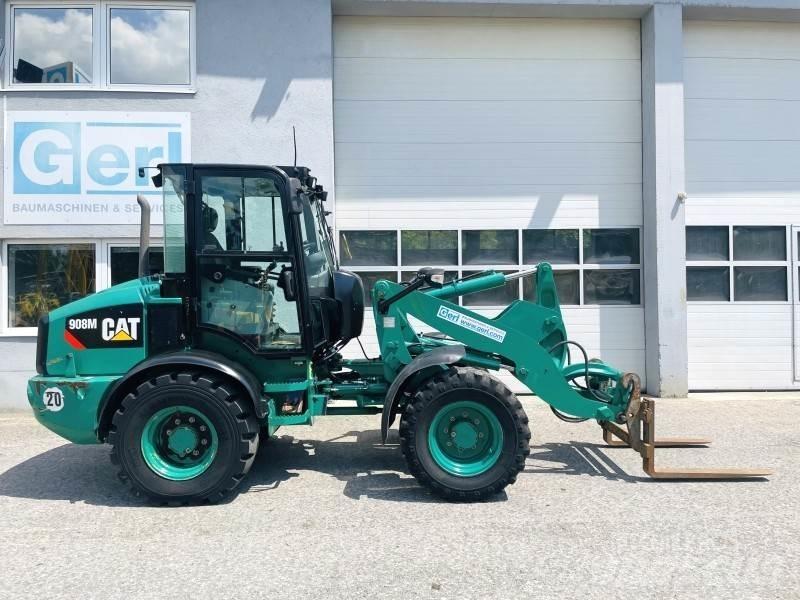 CAT 908M Incarcator pe pneuri