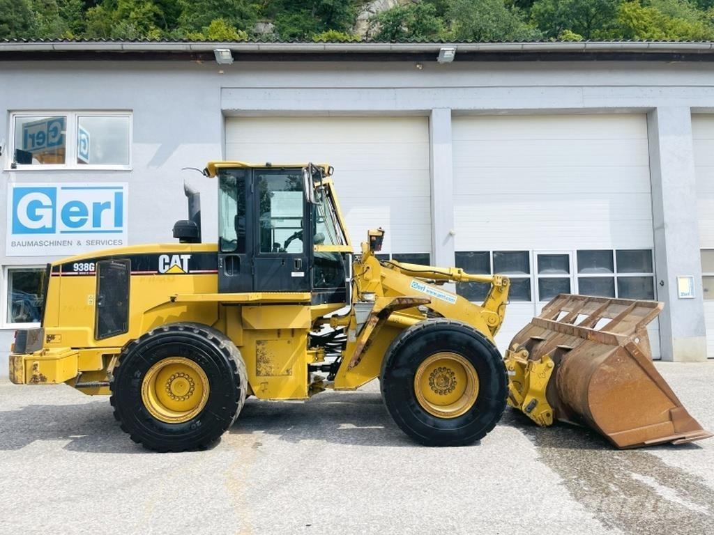 CAT 938 G2 Incarcator pe pneuri