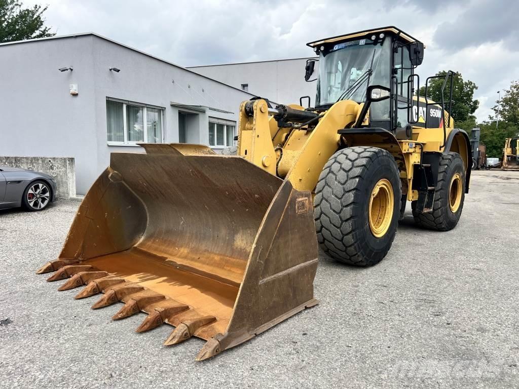 CAT 950 M Incarcator pe pneuri