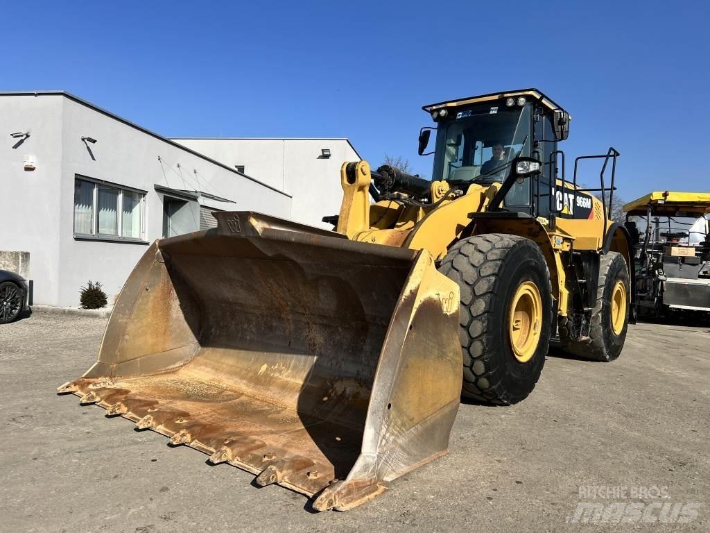 CAT 966 M Incarcator pe pneuri