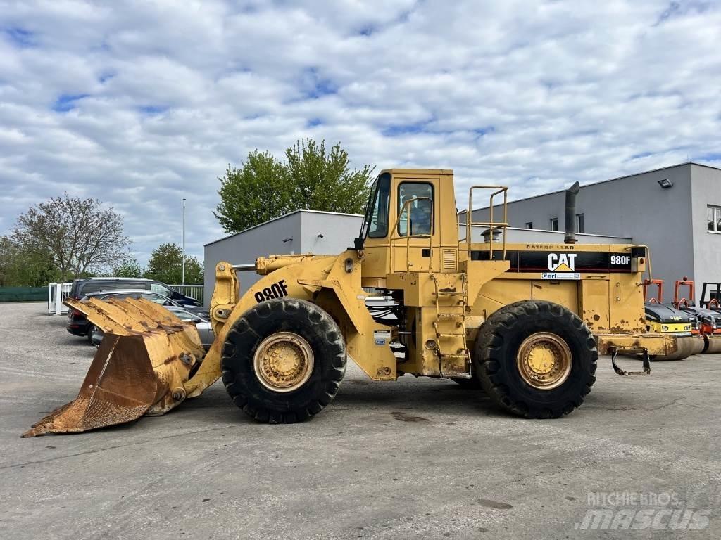 CAT 980 F Incarcator pe pneuri