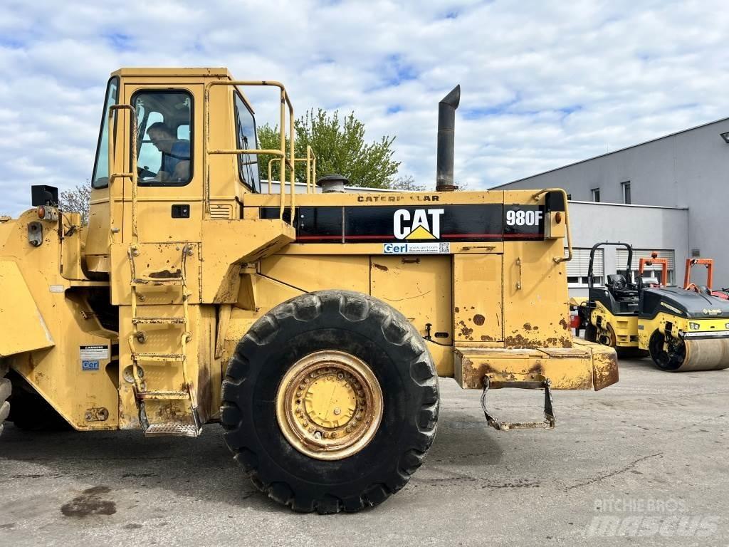CAT 980 F Incarcator pe pneuri