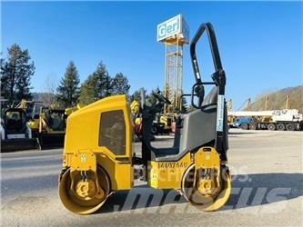 CAT CB14B Cilindri compactori dubli