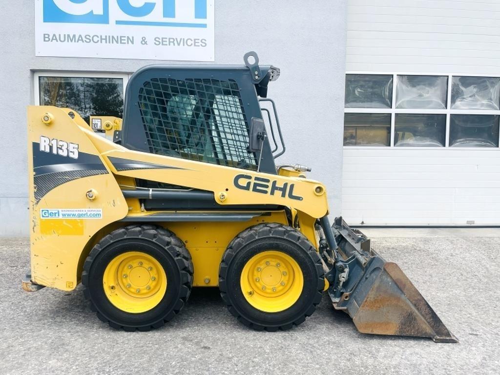 Gehl R135 Mini incarcator