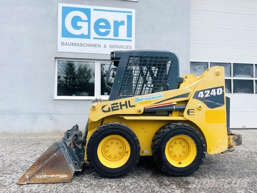 Gehl SL4240 Mini incarcator