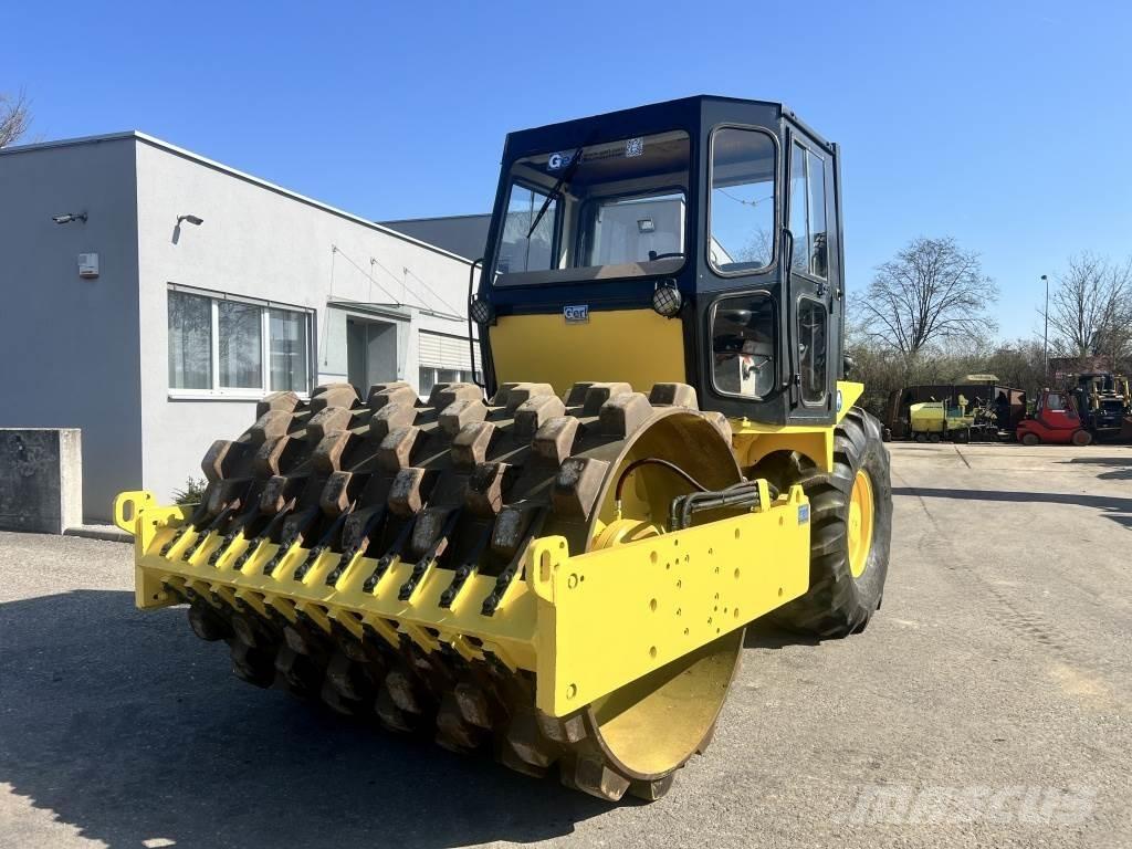 JCB Vibromax W 1402 PD Compactoare monocilindrice