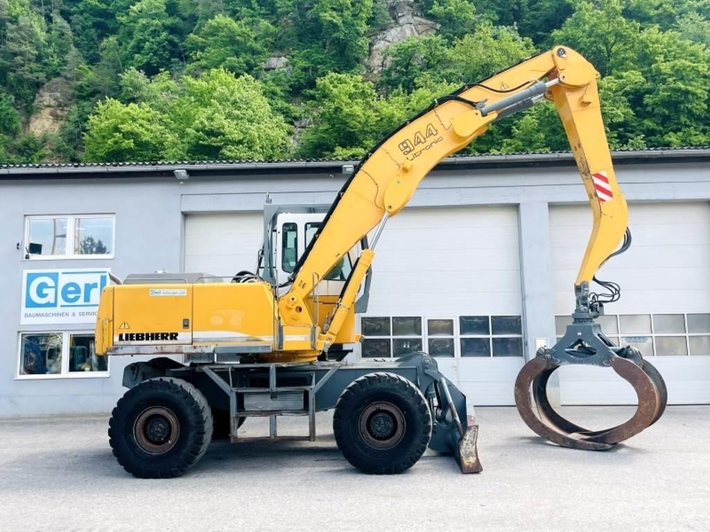 Liebherr A944B HD Paleta de manipulare