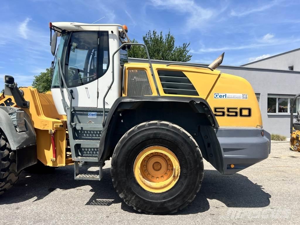 Liebherr L 550 Incarcator pe pneuri