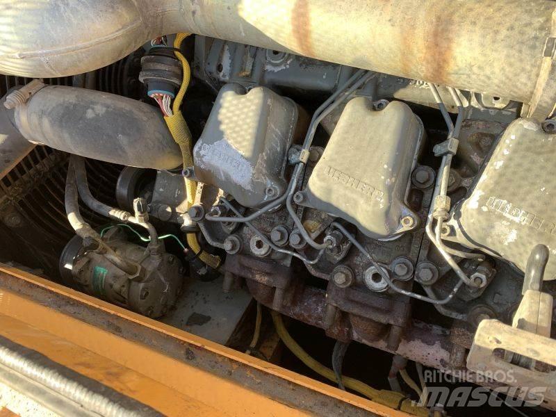 Liebherr PR 752 Buldozere pe senile