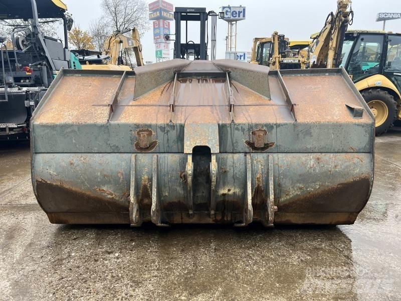 Liebherr Schaufel L 574 Incarcator pe pneuri