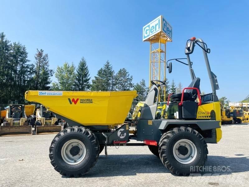 Neuson DW30 Minitractor de teren