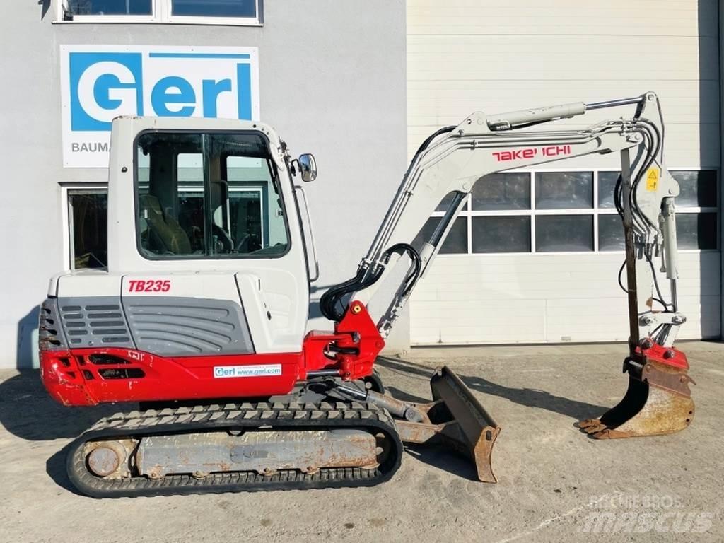 Takeuchi TB235 Mini excavatoare < 7t