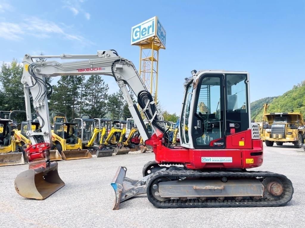 Takeuchi TB280FR Mini excavatoare < 7t