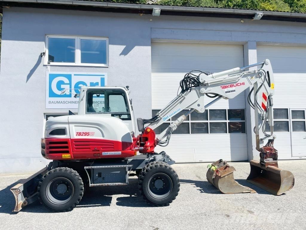 Takeuchi TB295W Excavatoare cu roti
