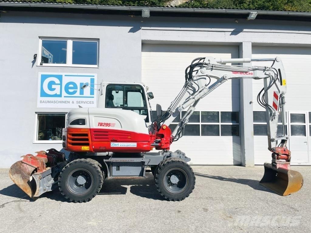 Takeuchi TB295W Excavatoare cu roti