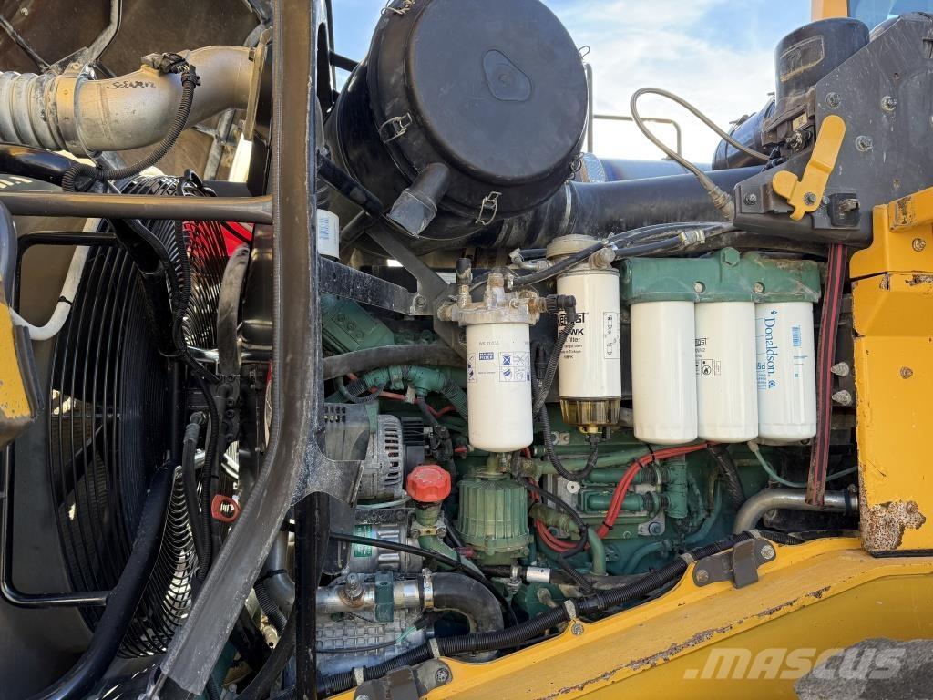 Volvo L 250 G Incarcator pe pneuri