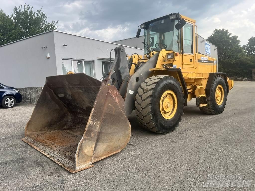 Volvo L 90 C Incarcator pe pneuri