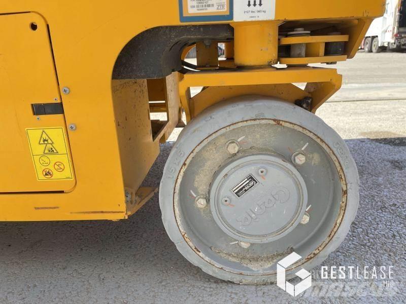 Genie GS-2646 Nacele cu brat articulat