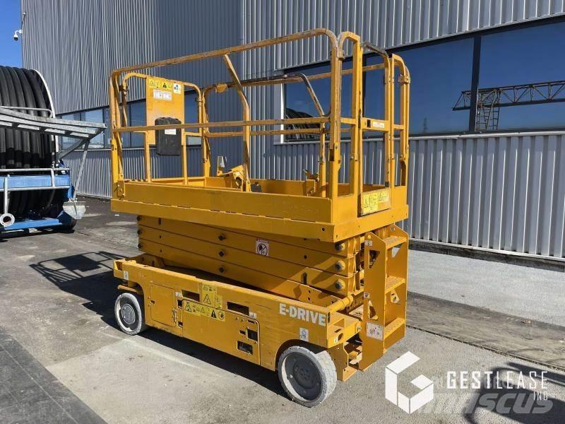 Genie GS-2646 Nacele cu brat articulat