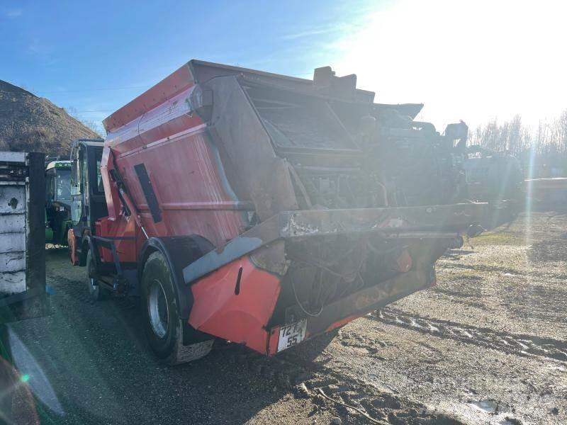 Kuhn SP 14 Mixere furaje