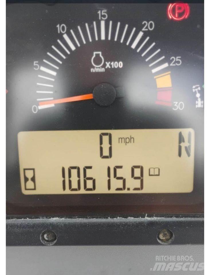 CAT 140M Buldozere pe senile