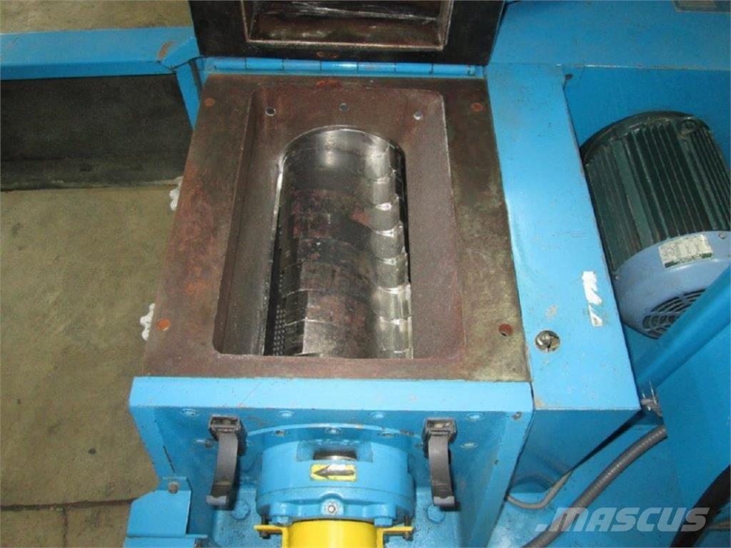  Conair LP400 Utilaje construcții - Altele