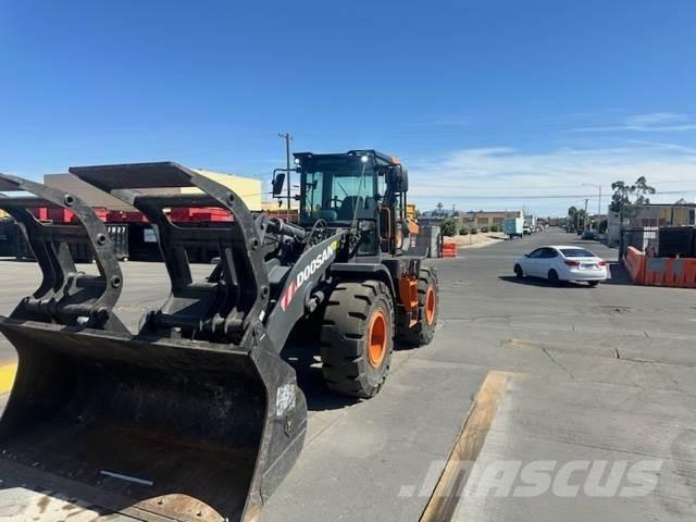 Doosan DL250-7 Incarcator pe pneuri