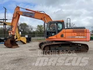 Doosan DX225LC Excavatoare pe șenile
