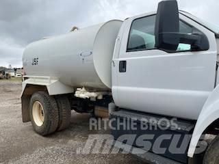 Ford F750 Cisterne