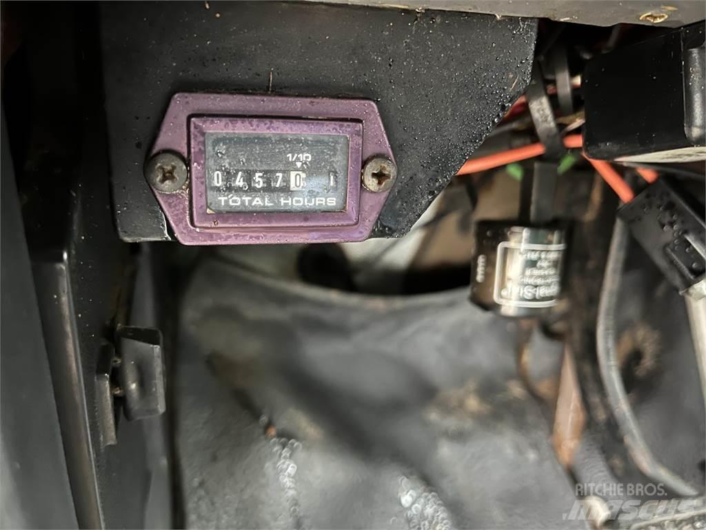 Ford FT900 Autobasculanta