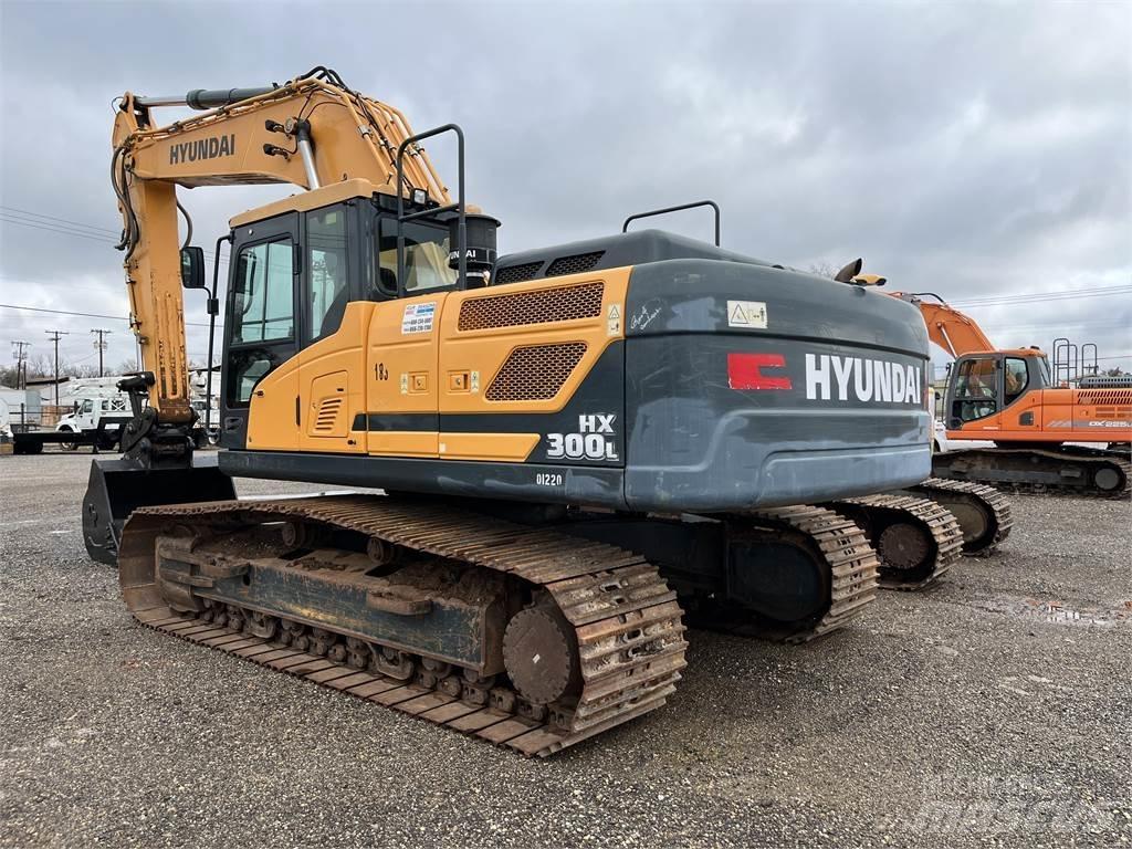 Hyundai HX300L Excavatoare pe șenile
