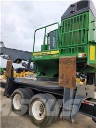 John Deere 437E Încarcatoare cu excavator