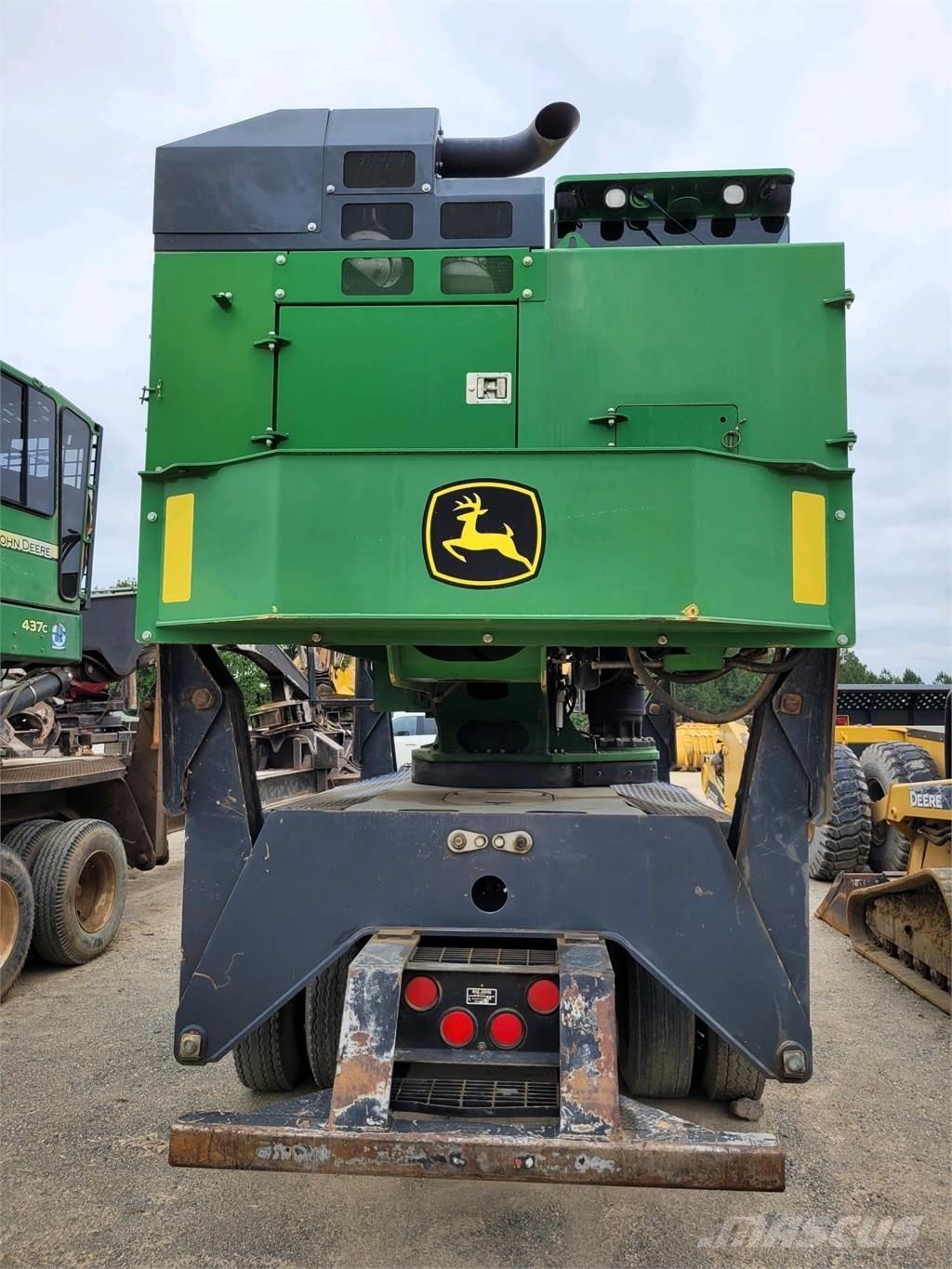 John Deere 437E Încarcatoare cu excavator