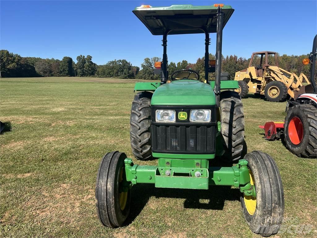 John Deere 5103 Tractoare