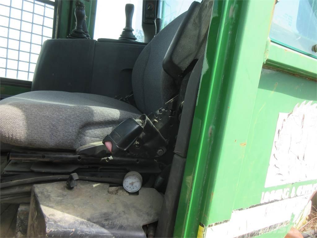 John Deere 748H Utilaje de manevrarea a bustenilor