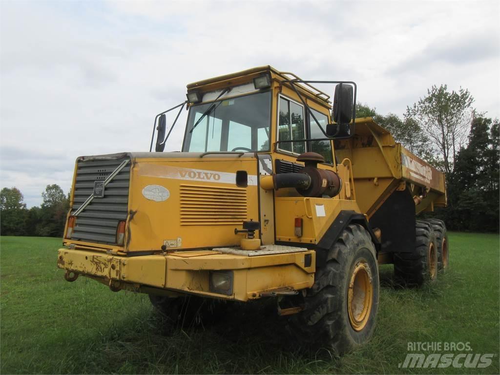 Volvo A25C Autobasculanta