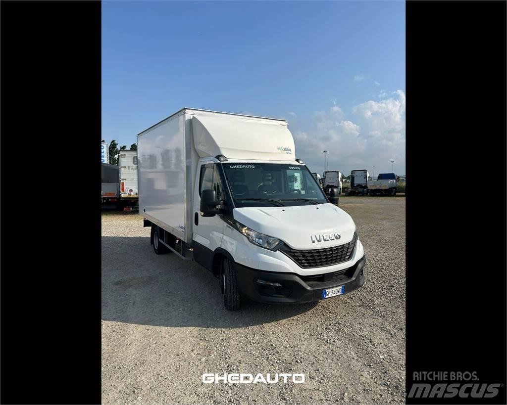 Iveco 35C16 Autoutilitara transoprt marfuri