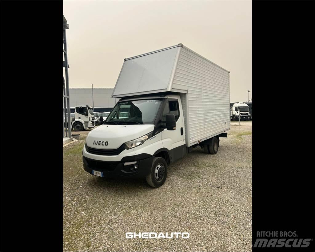 Iveco 35C18 Autoutilitara transoprt marfuri