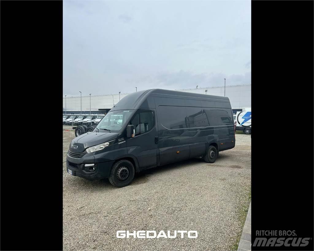 Iveco 35S16 Autoutilitara transoprt marfuri