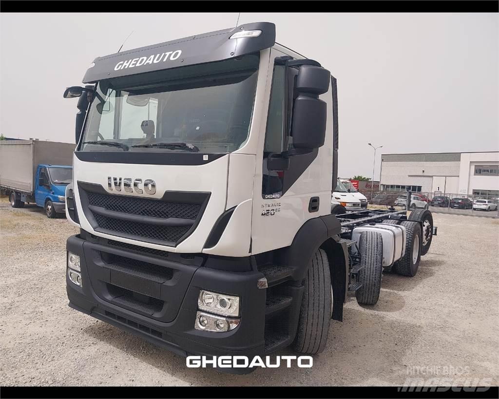 Iveco AD440S42 Autocamioane
