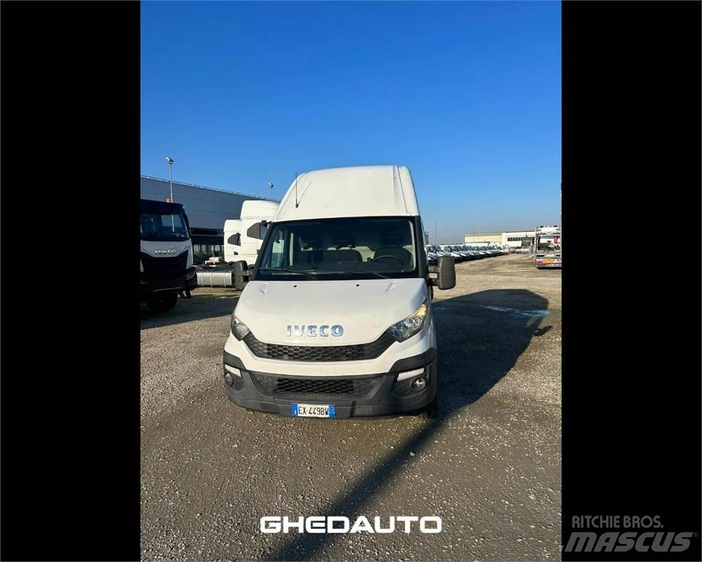 Iveco DAILY 35S15 Autoutilitara transoprt marfuri