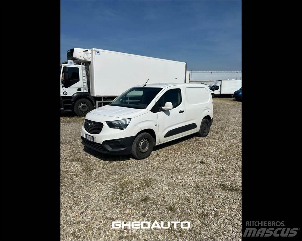 Opel Combo III 2012 Autoutilitara transoprt marfuri