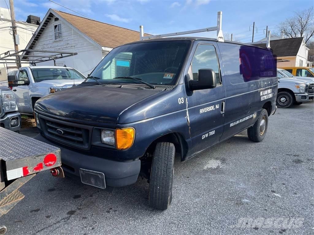 Ford E-Series Utilitara