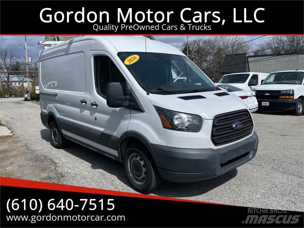 Ford Transit Utilitara
