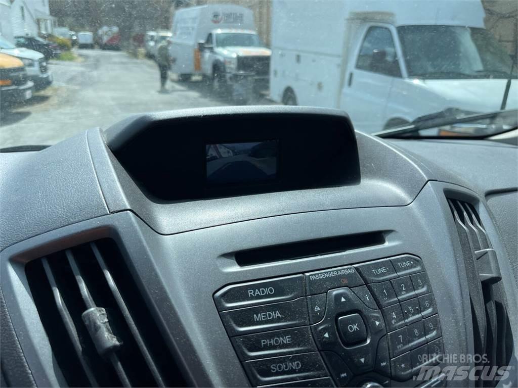 Ford Transit Utilitara