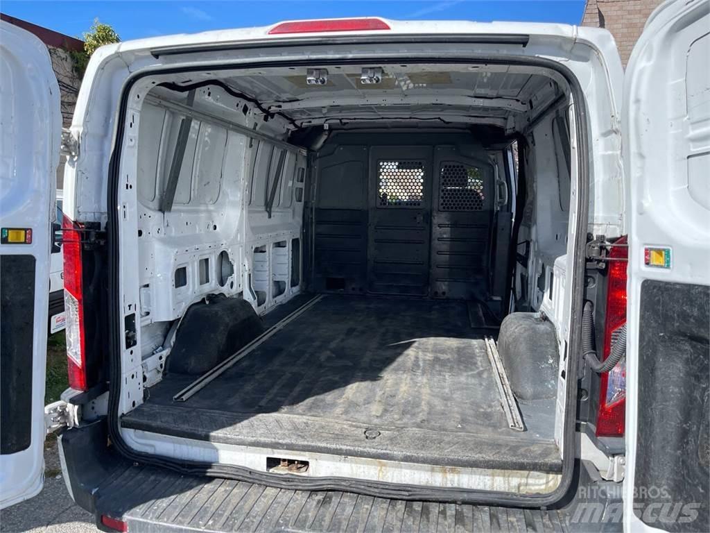 Ford Transit Utilitara