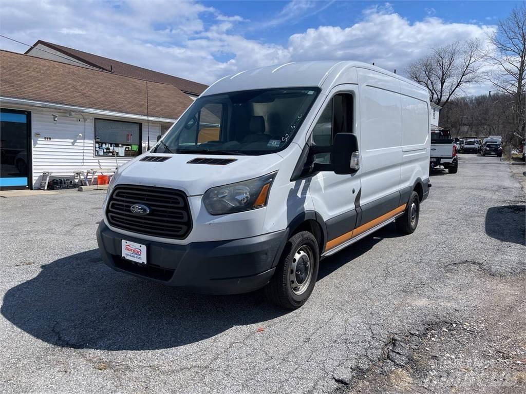 Ford Transit Utilitara